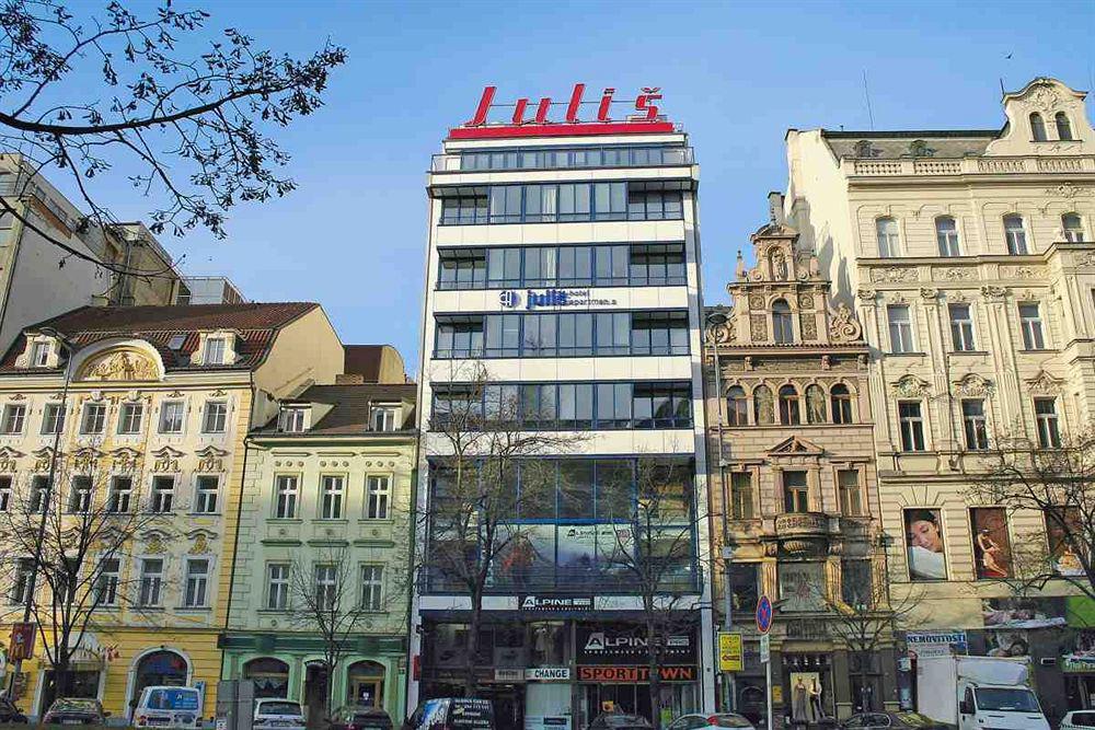 Ea Hotel Julis Praga Exterior foto
